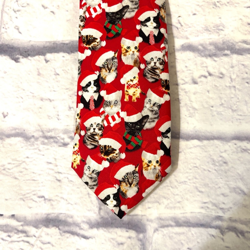 Bespoke Christmas Cats Holiday Tie Red Tie with Kitties Wearing Santa Hats NWT